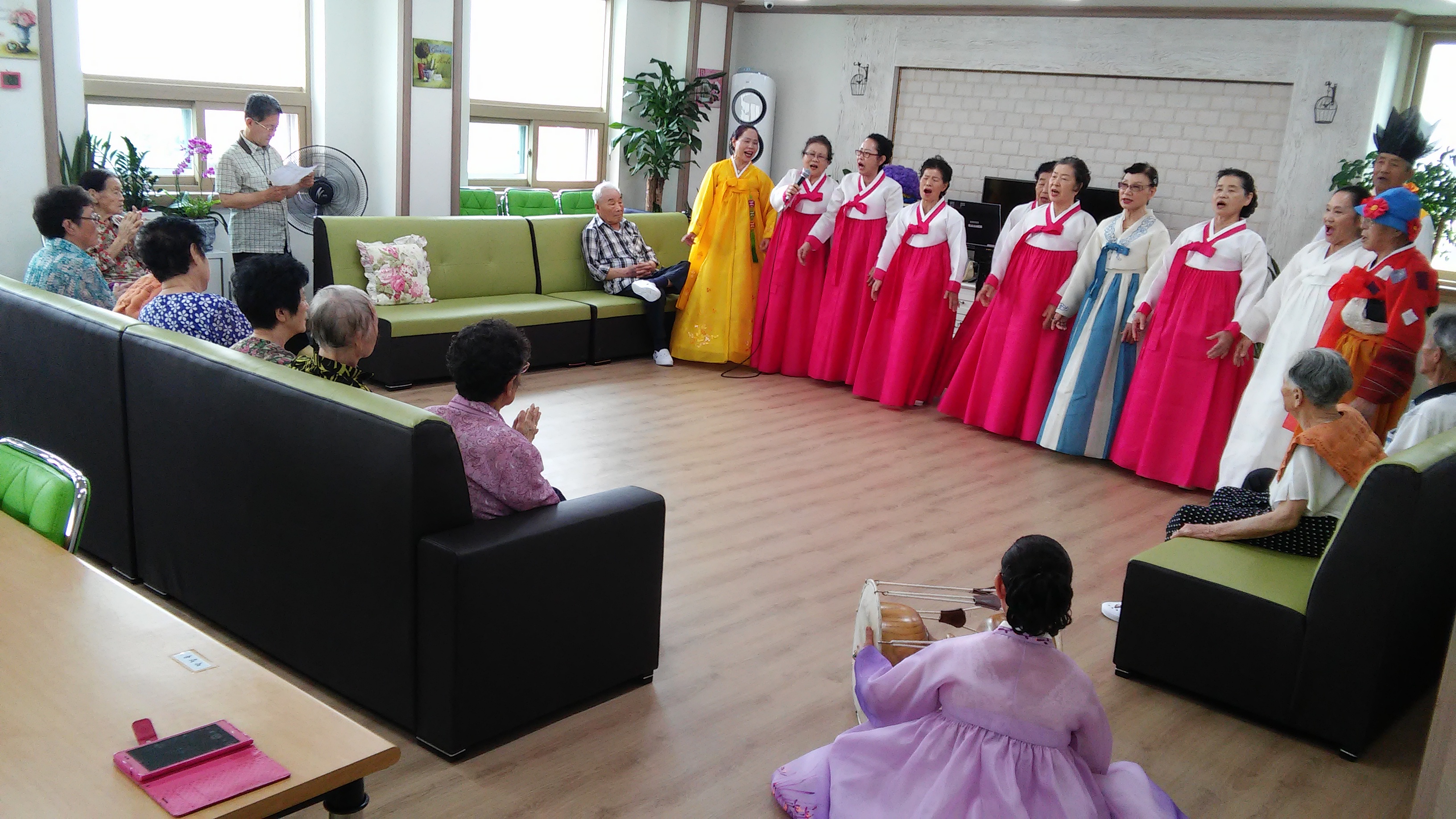 20160628큰사랑주간보호센터 (1).jpg