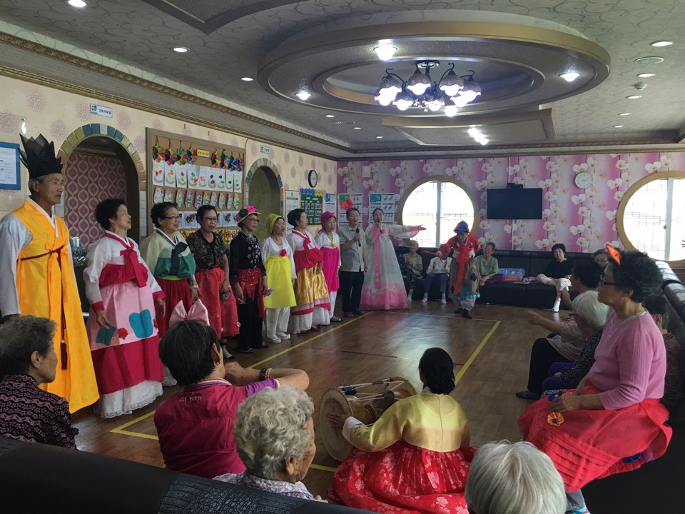 2016.09.13 율량데이케어센터.jpg